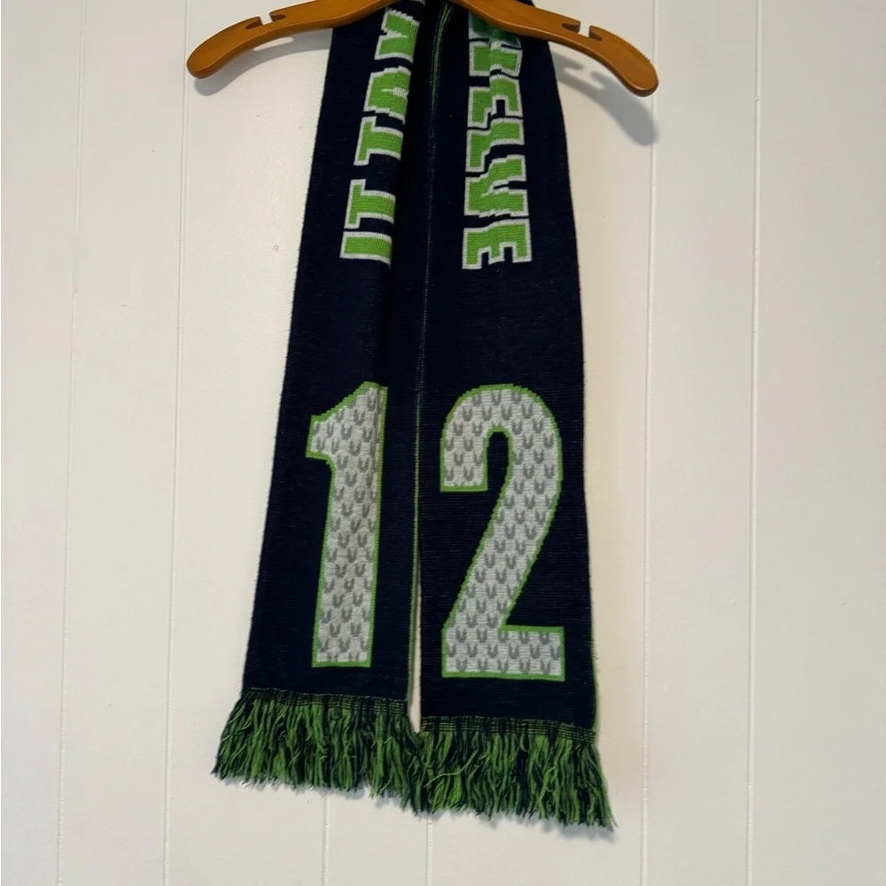 NFL Seattle Seahawks Navy Blue & Green Football Winter Scarf - Picture 6 of 6